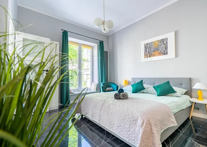 Stylish Studio In The Heart Of The City.