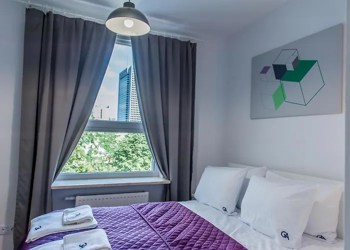 Golden Apartments - Pereca