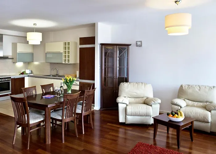 3 Bedrooms Apartment Zoliborz Gwiazdzista