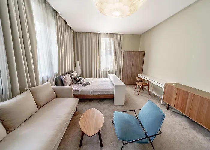 Charming And Cozy-Golden Apartments-City Center&K3