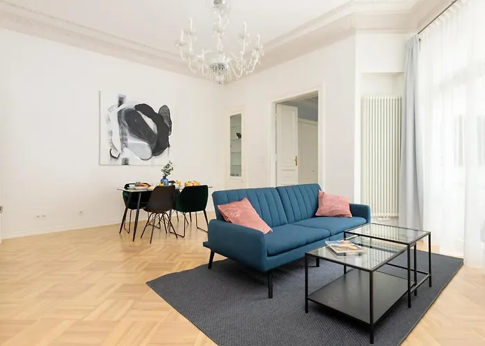 Marszalkowska 58 - Classy Two Bedroom Apartment With Balcony By Noclegi Renters