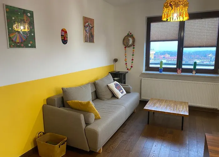 Sunny Life Apartment