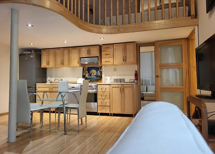 Dwupoziomowy Apartament Hoza