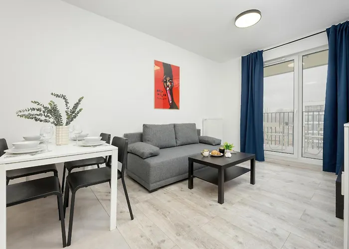 Modern Targowek Apartment By Noclegi Renters
