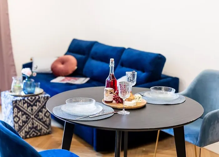 Modern, Elegant In The Heart Of Warsaw.