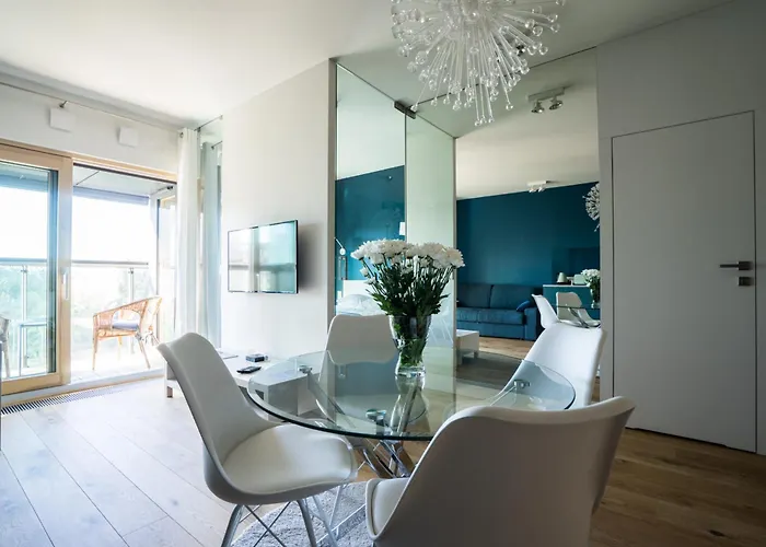Vipwarsawapartments Sapphire Mennica Residence