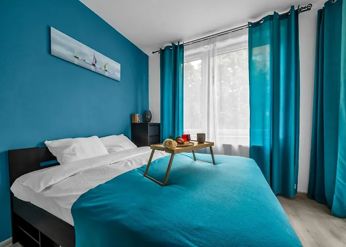 Wola Apartment - Balcony, Bus&Tram Nearby - By Rentujemy
