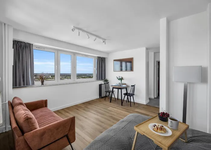 21St Floor Centrum Studio - Balcony, City View, Ac - By Rentujemy