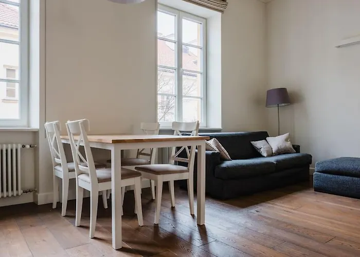 Apartament Miodowa