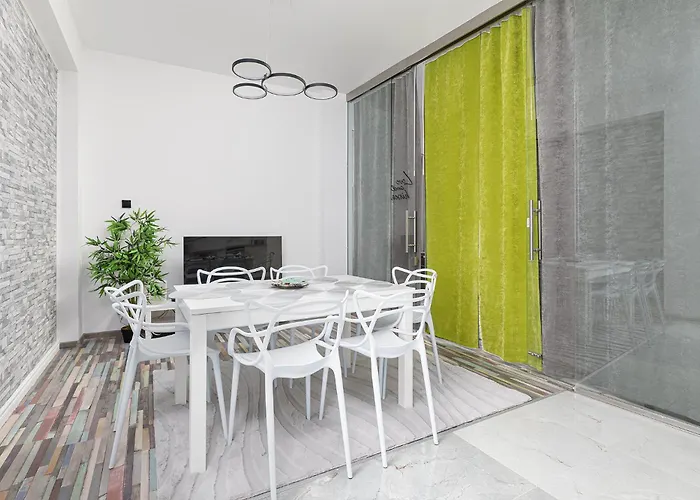 Rentplanet - Apartamenty Domaniewska