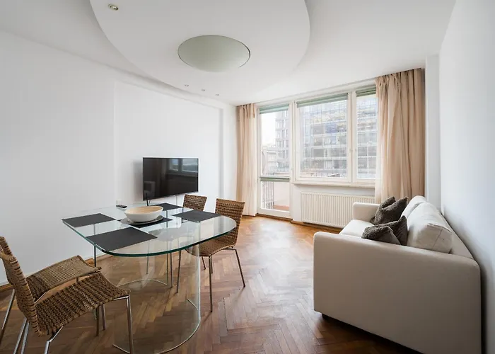 Warsaw Iconic View Apartment
