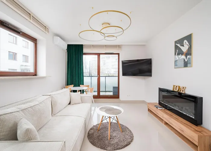 Sakura Deluxe Aparment