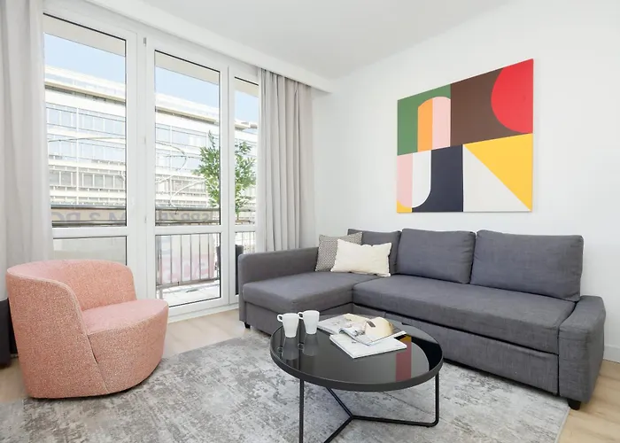 Family City Center Apartment By Renters Prestige