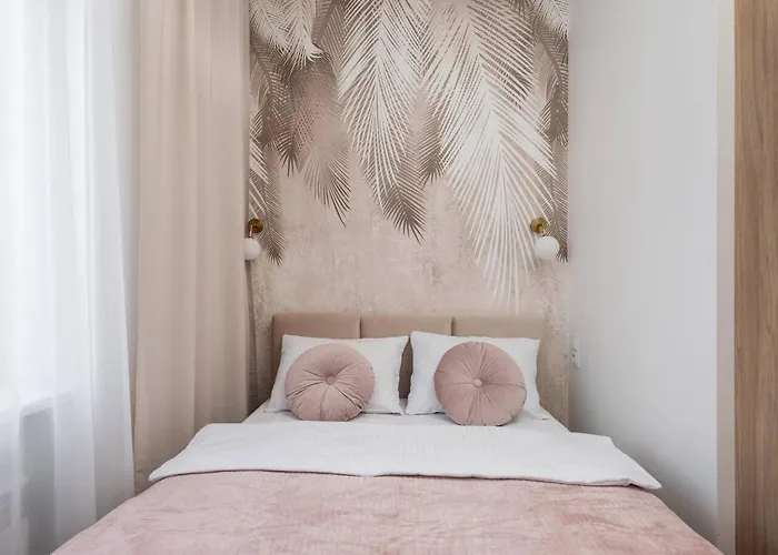 Stylish Studio Apartments In City Center Sienna