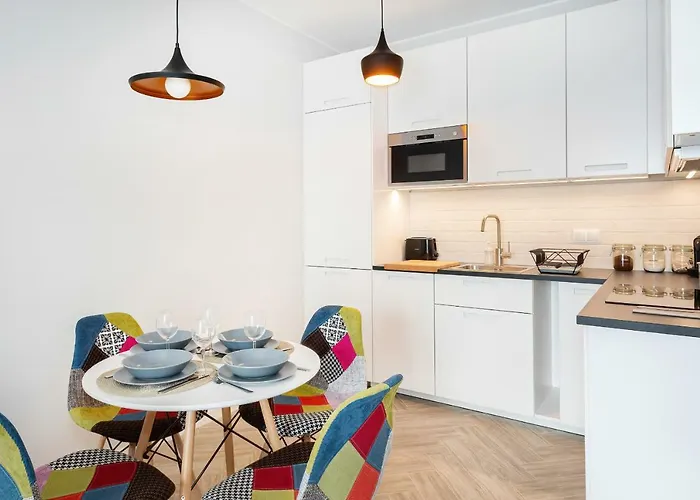 Apartments Rondo Wiatraczna By Noclegi Renters