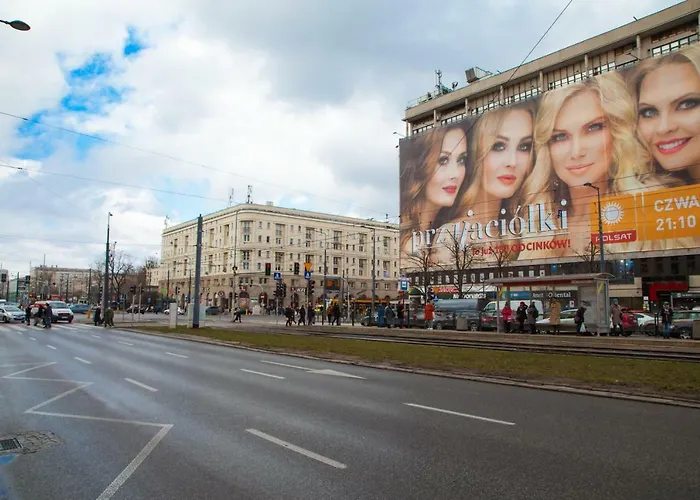 Warsaw Royal Stay Aleja Jana Pawla II