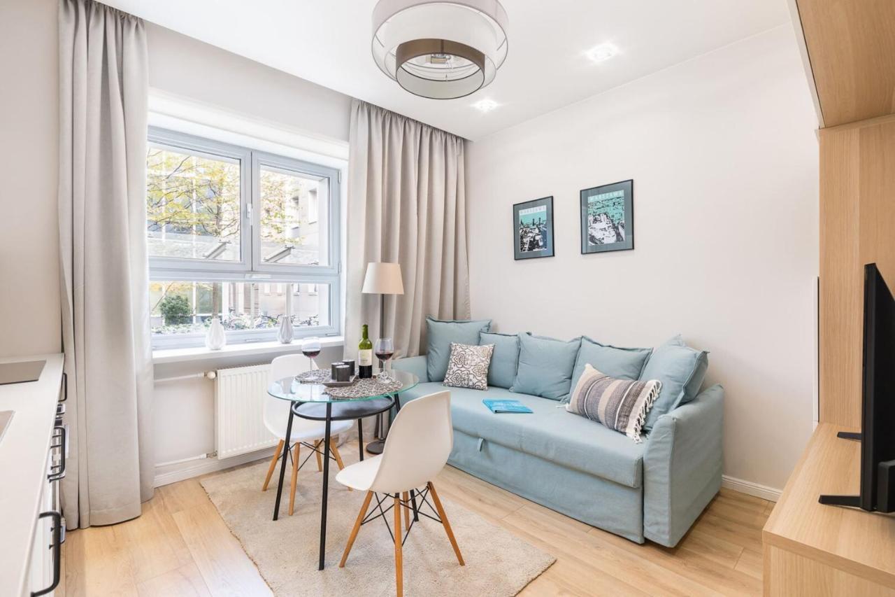 Twarda 14 - Elegant By Renters Warsaw