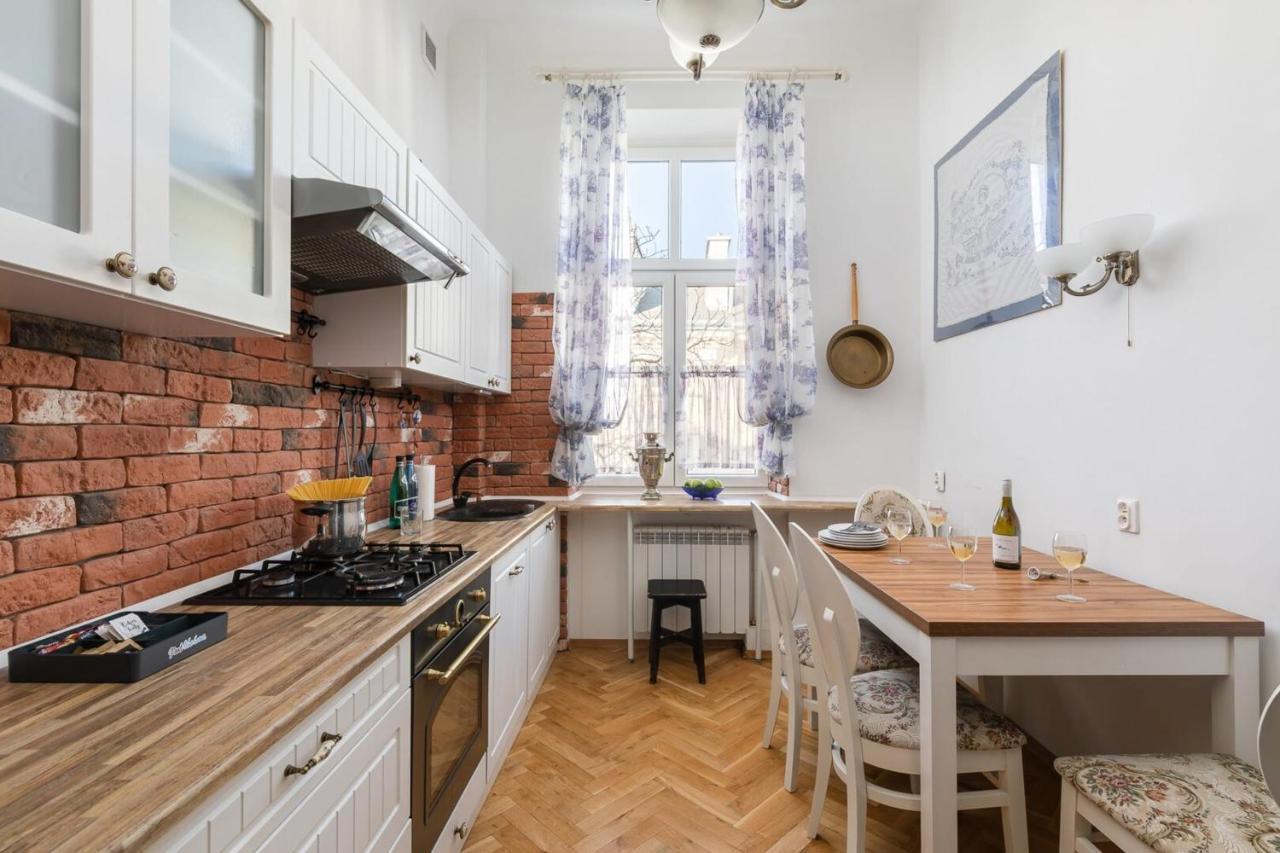 Apartment Rent Like - Aleje Ujazdowskie 18