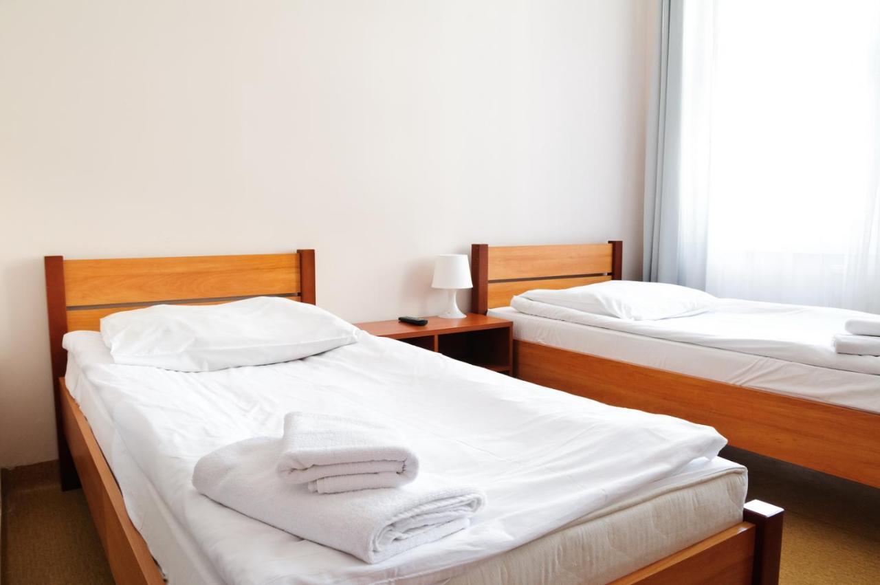 Holiday park Baza Hotelowa Bobrowiecka 9 Warsaw