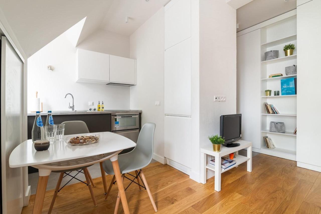 Rent Like - Nieklanska 9/11 Apartment Warsaw