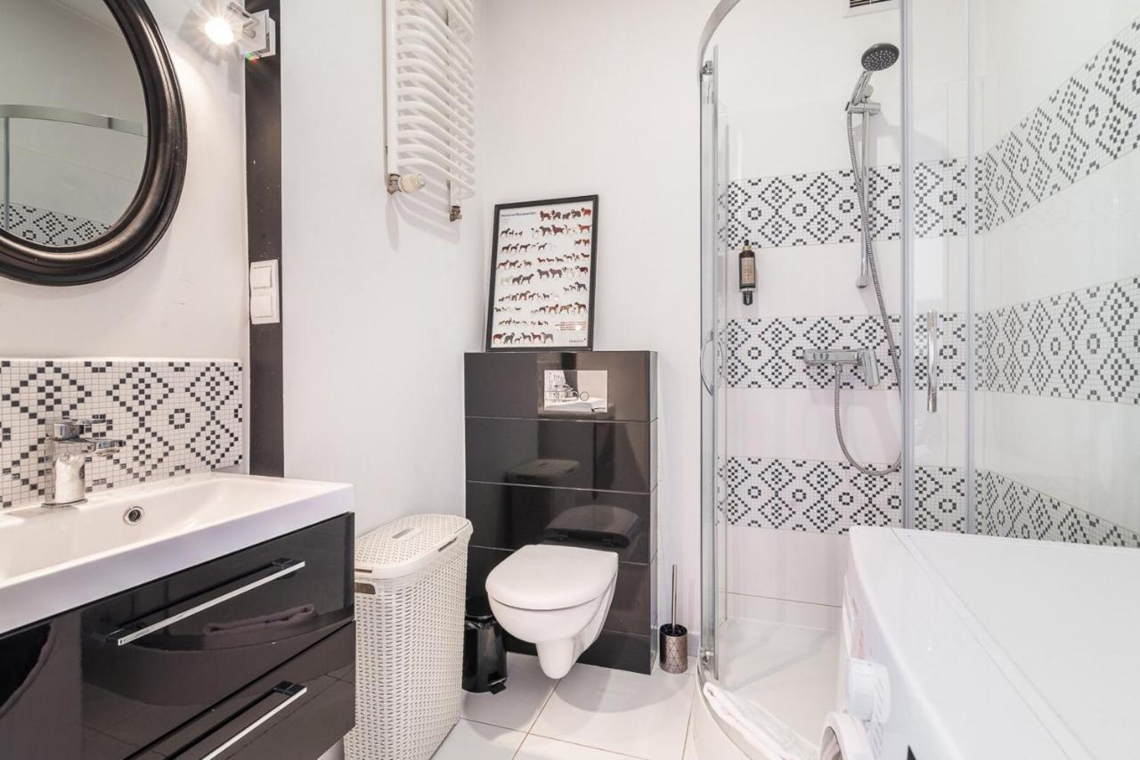 Rent Like - Krucza 46 Apartment Warsaw