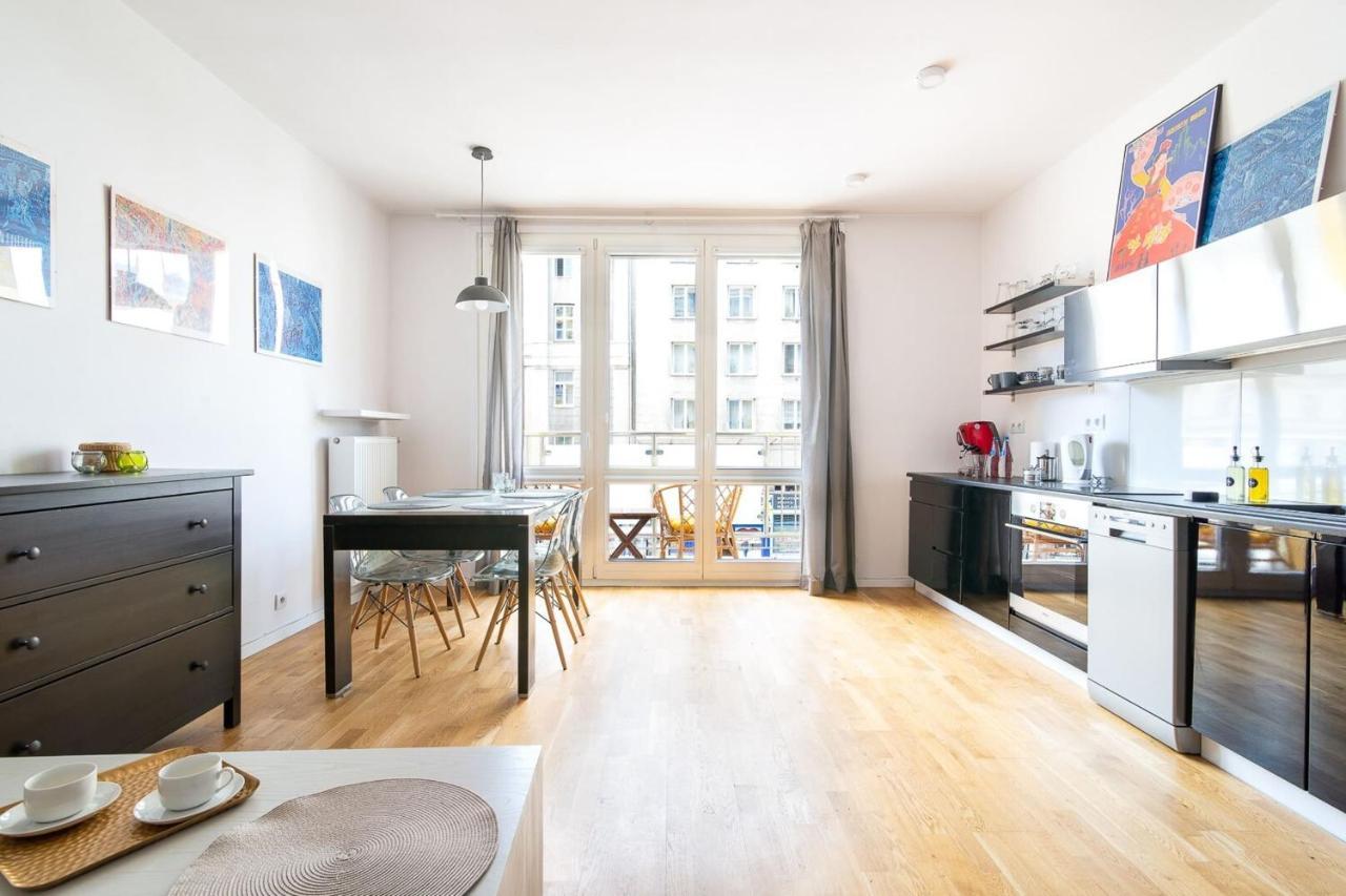 Rent Like - Krucza 46 Warsaw