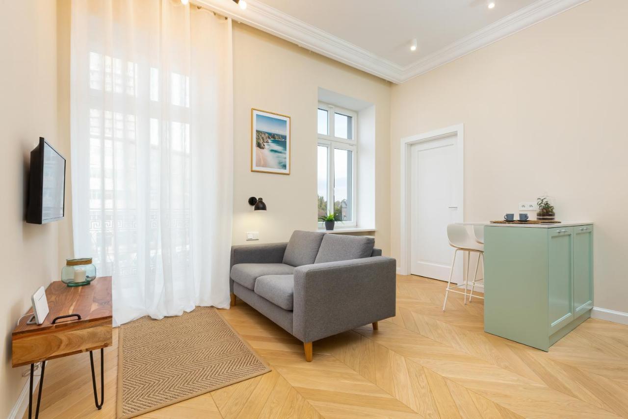 Apartment Targowa By Renters