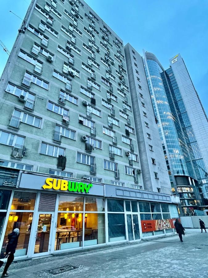 Super Rondo Onz Metro Nowe Wifi 300 Mb/s Aircondition Netflix Spotify * Warsaw