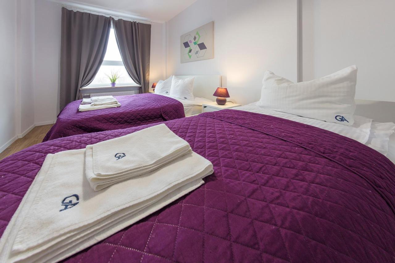 Apartment Golden - Pereca Warschau