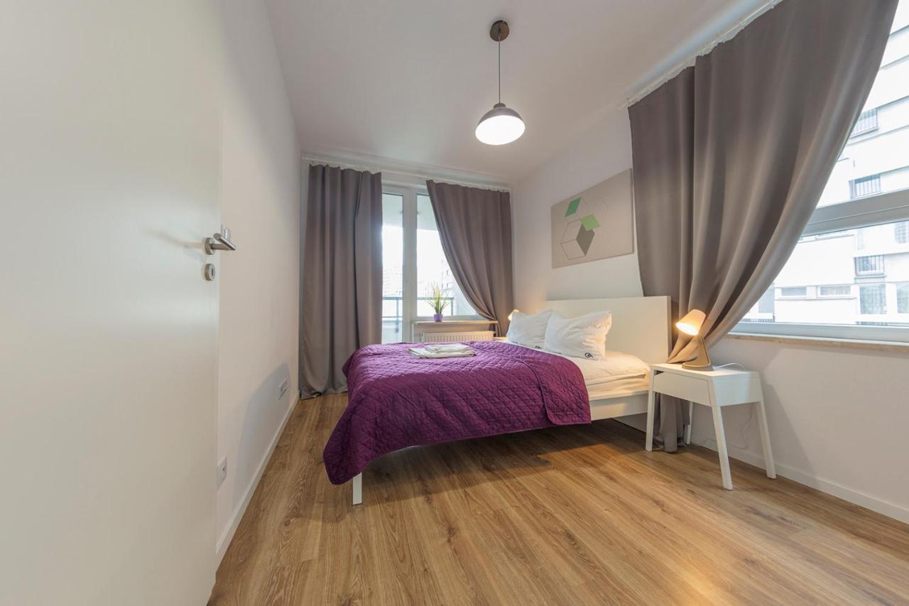 Apartment Golden - Pereca Warschau