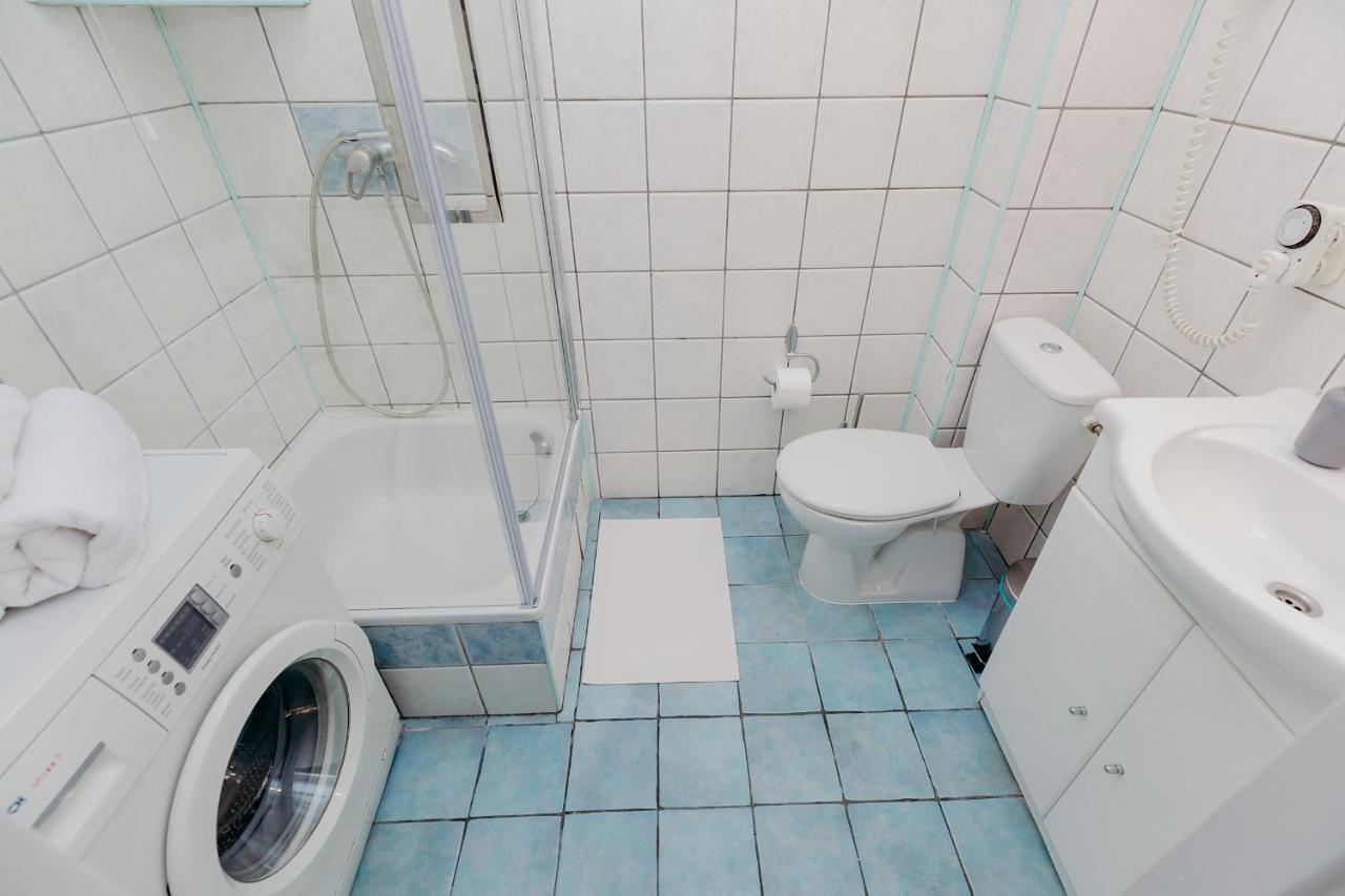 Apartment Shortstaypoland Klonowa Warschau