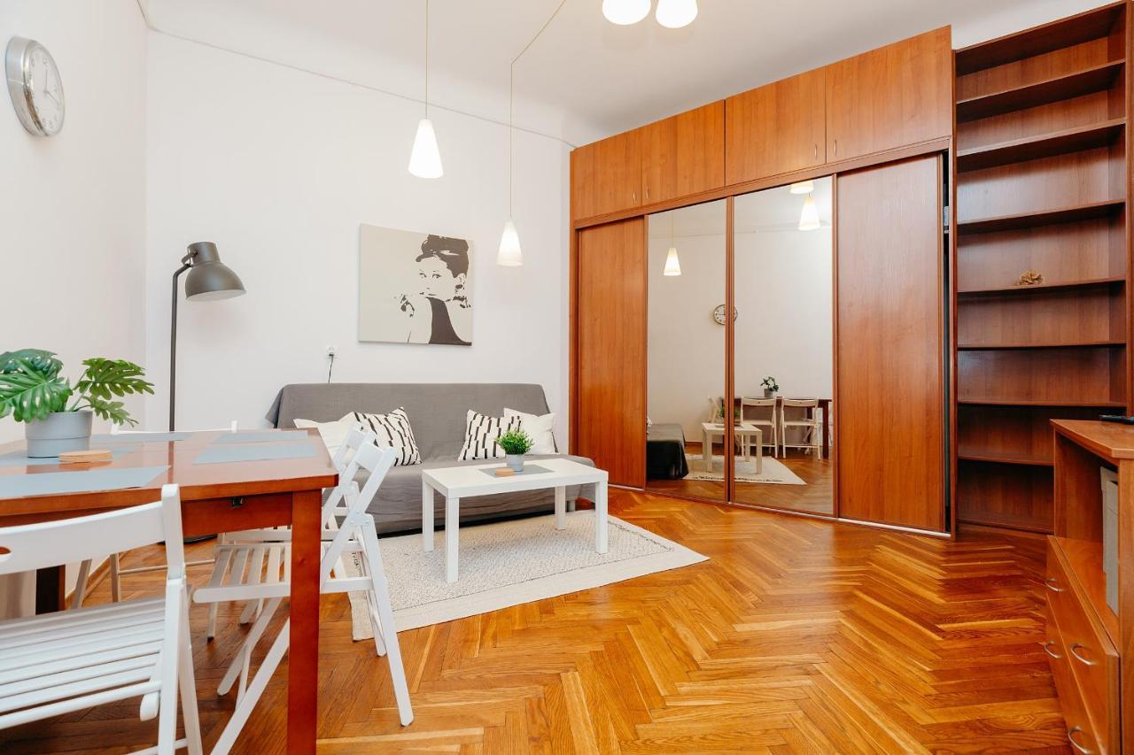 Shortstaypoland Klonowa Apartment