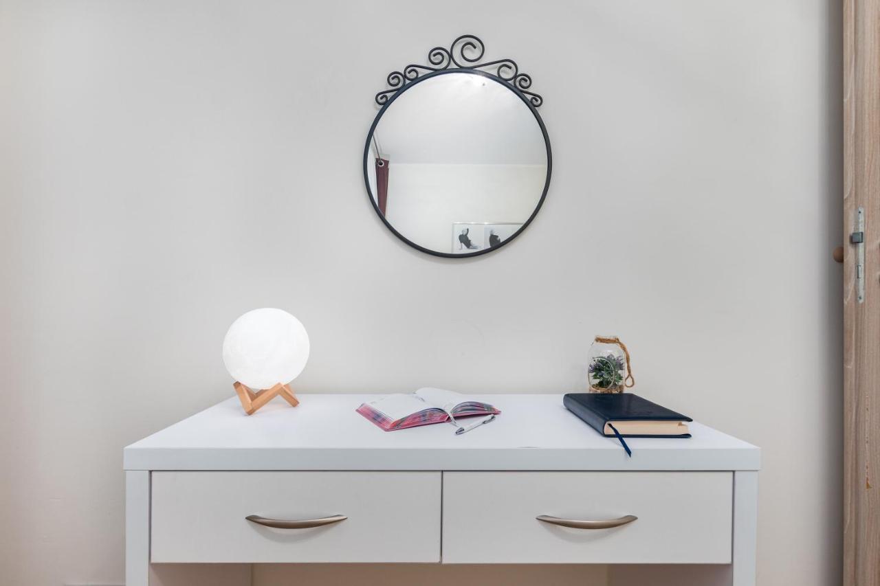 Al Krakowska 291a By Homeprime Warsaw