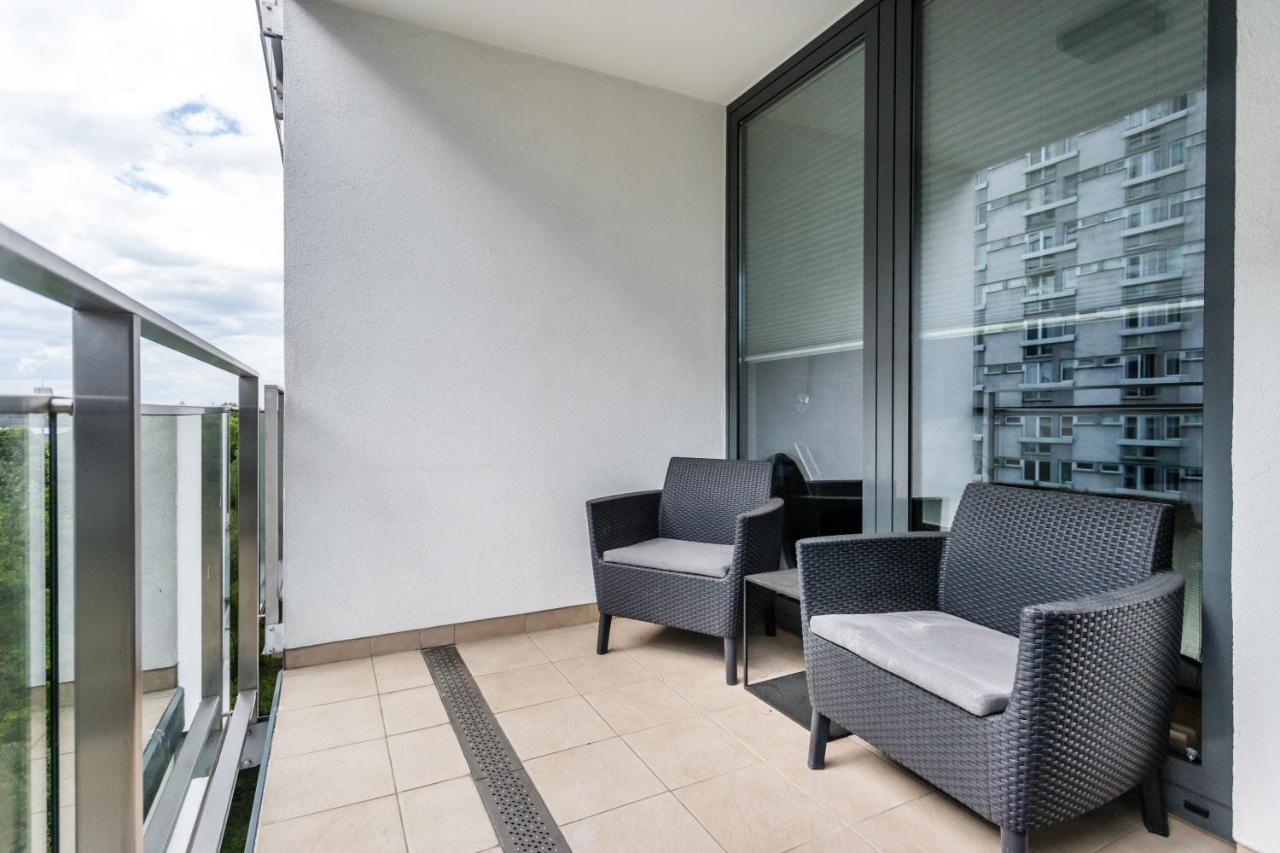 Apartment Grzybowska 4