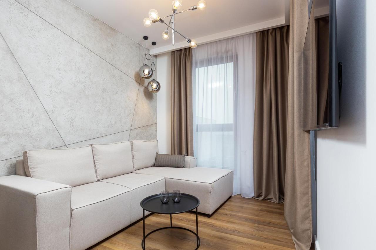 Moduo By Renters Prestige *