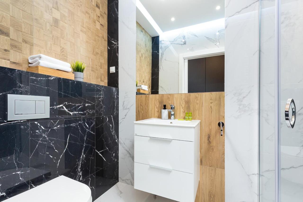 Moduo By Renters Prestige Apartment Warsaw