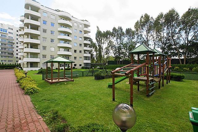 Apartment 3 Bedrooms Zoliborz Gwiazdzista