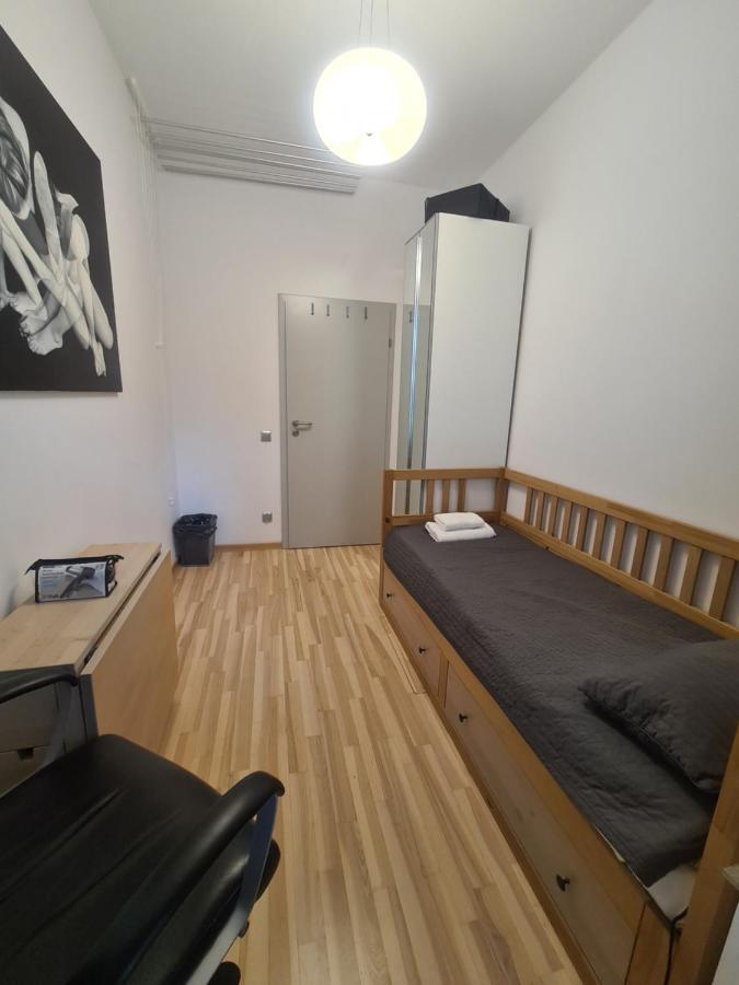 Mieszkanie Wilcza Homestay Warsaw