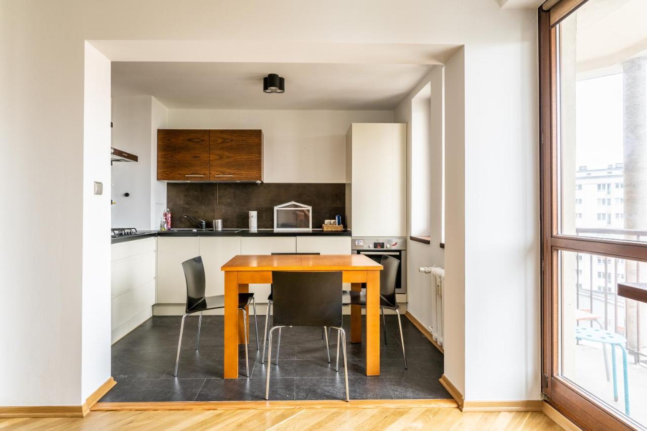 Comfortable And Cozy- Golden Apartments- City Center&T44 Warsaw