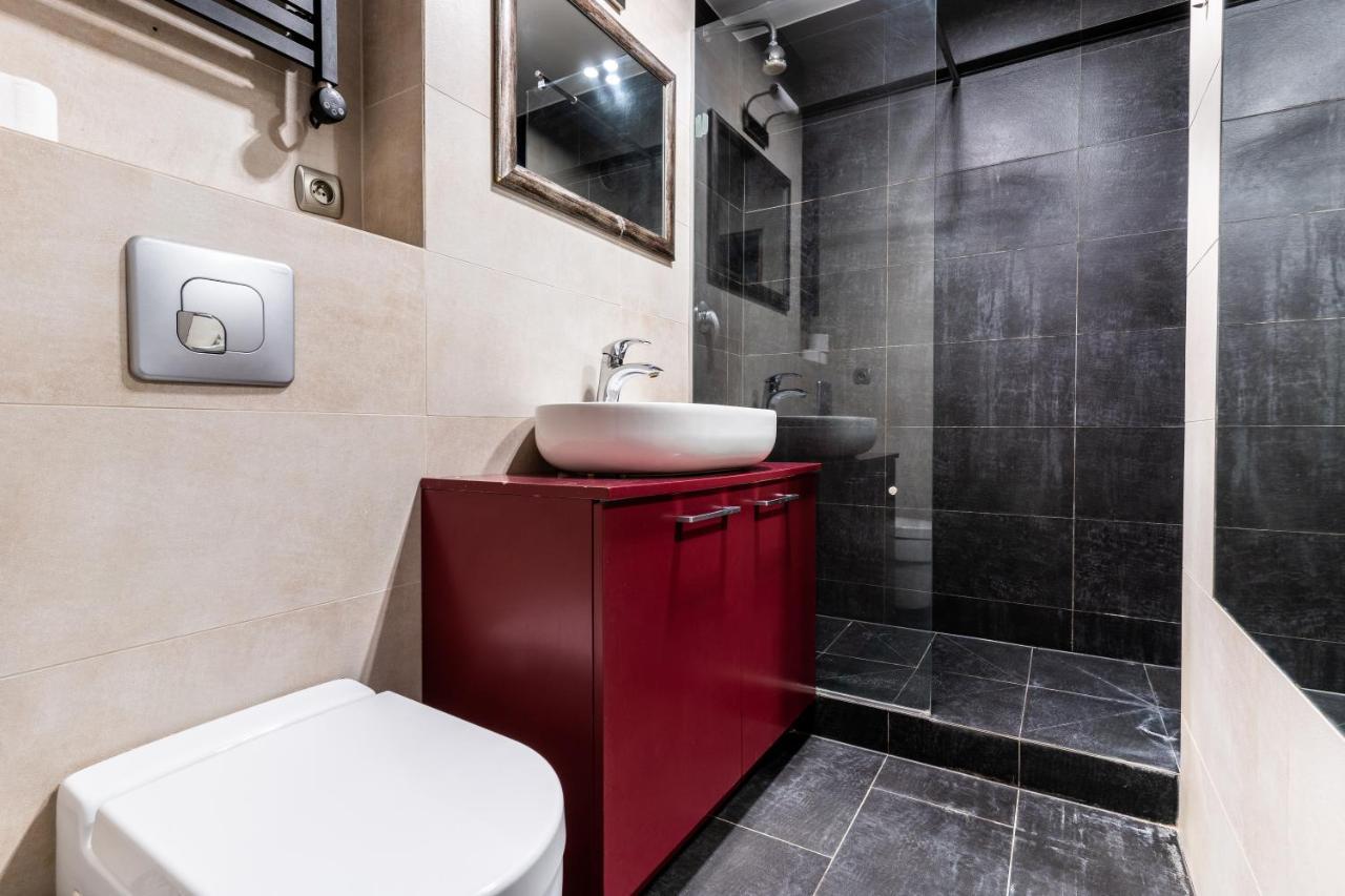 Comfortable And Cozy- Golden Apartments- City Center&T44 Apartment *