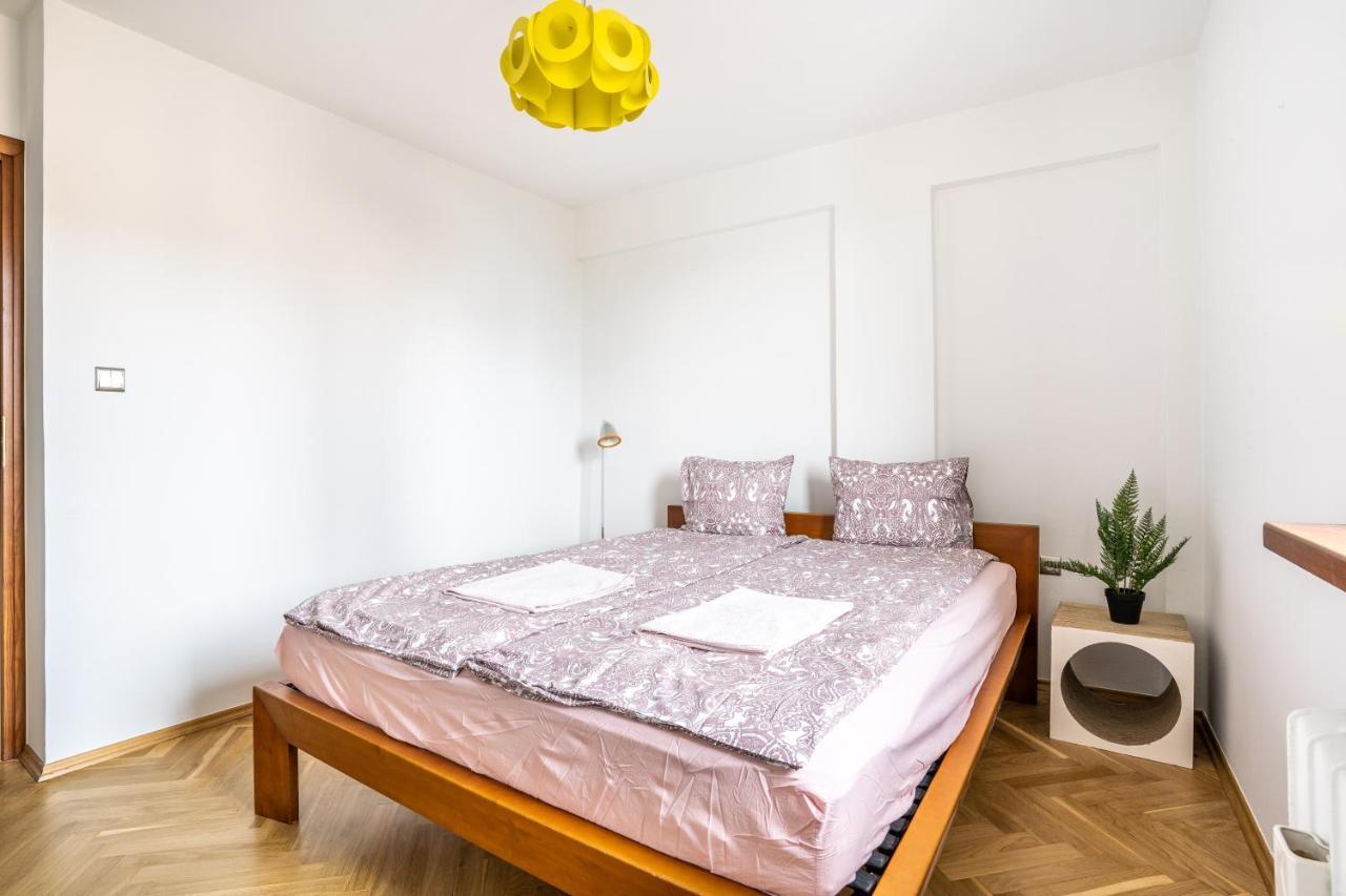 Comfortable And Cozy- Golden Apartments- City Center&T44 *