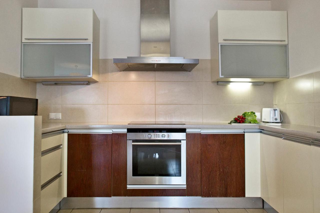 3 Bedrooms Zoliborz Gwiazdzista Apartment Warschau