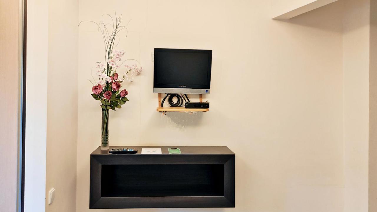 Helvetia - Private In Center And Old Town Hostel Warszawa