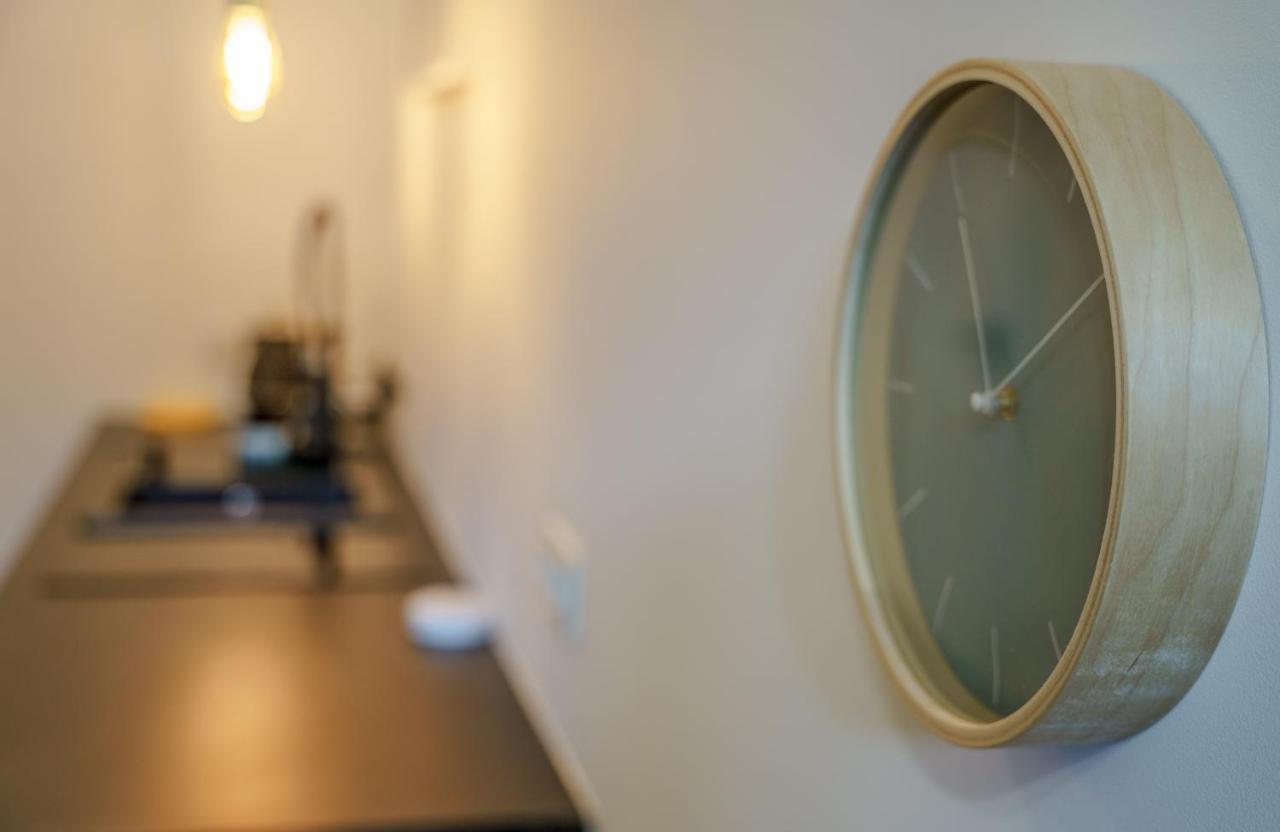 Bright And Spacious- Golden Apartments- Old Town Apartament *