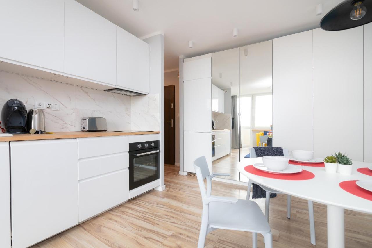 Apartment Beautiful 2 Flat With Balcony Warsaw