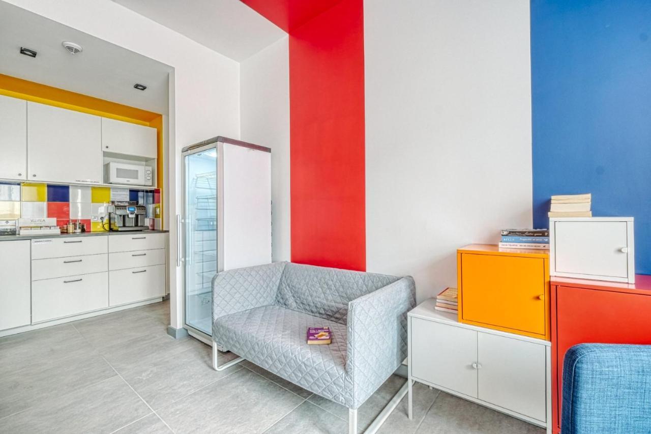 Aparthotel Level 3*