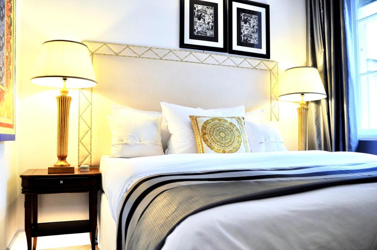 Mondrian Luxury Suites & Apartments Old Town *