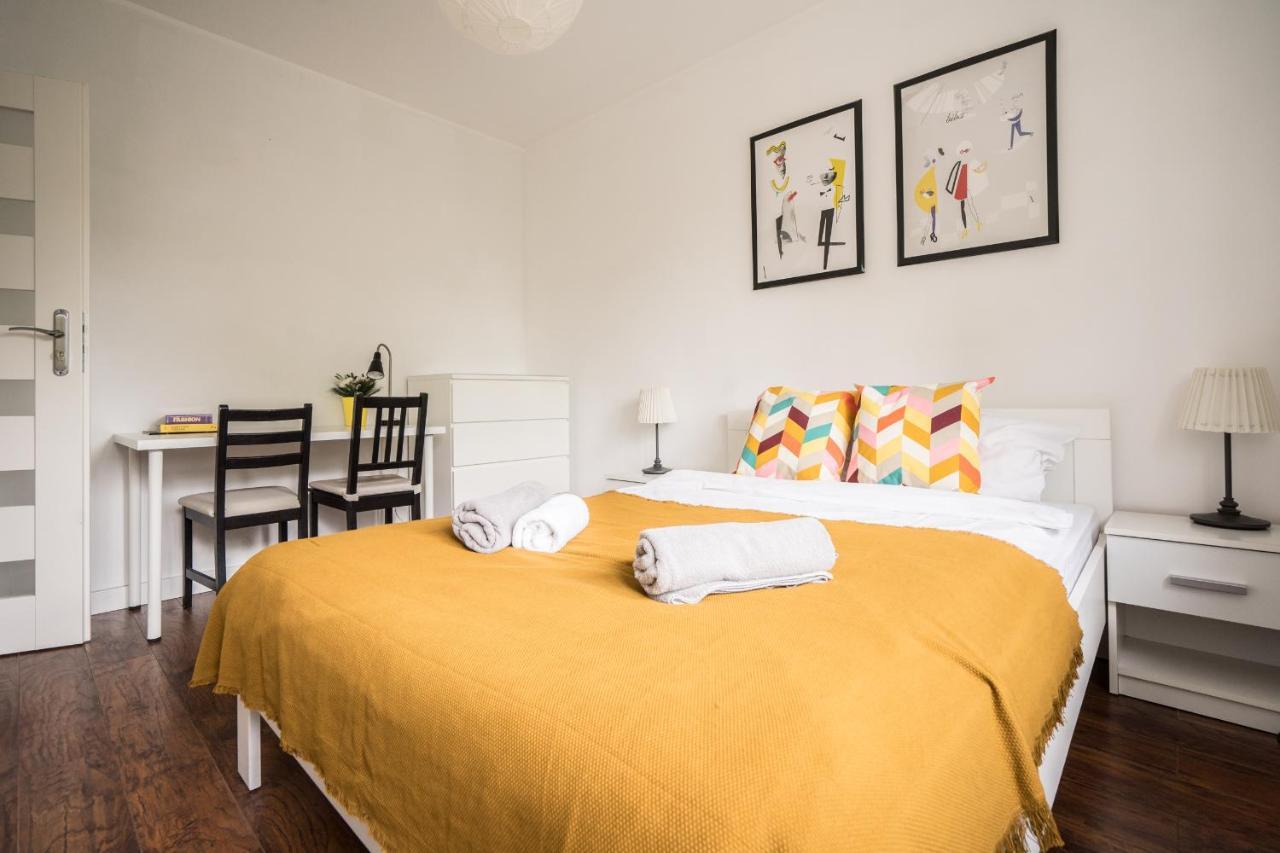 Oomph Big With Balcony Near Old Town Apartamento *