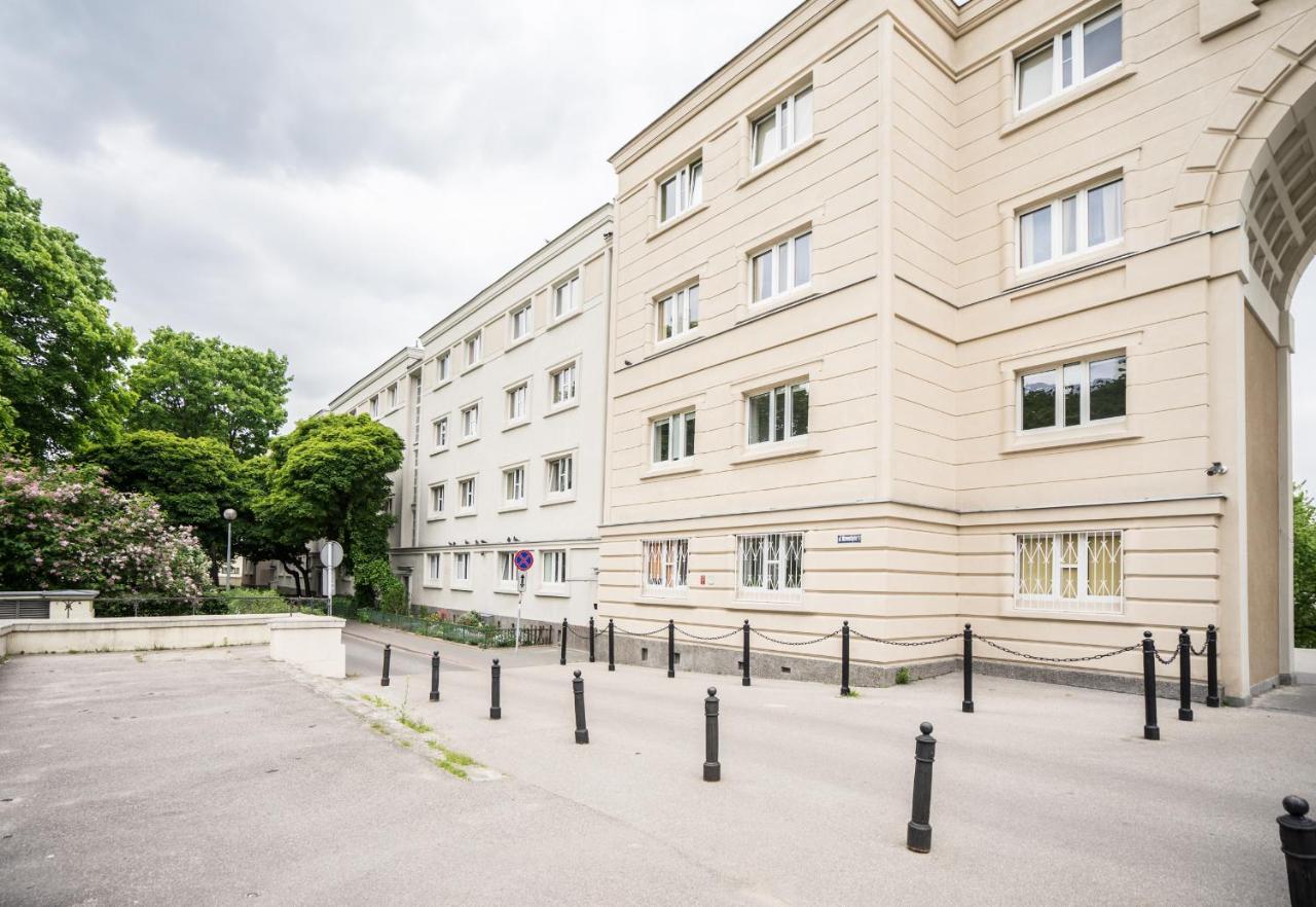 Apartamento Oomph Big With Balcony Near Old Town