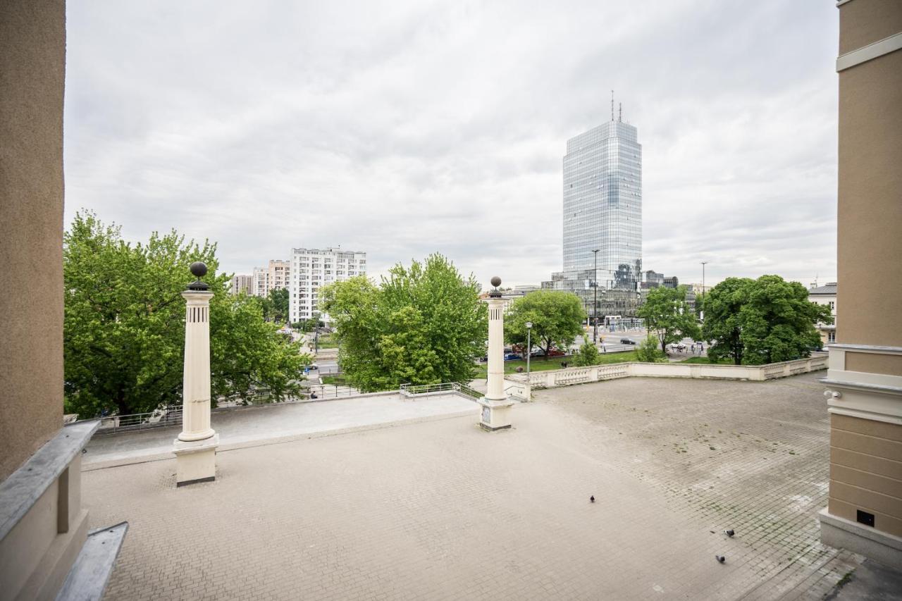 Apartamento Oomph Big With Balcony Near Old Town